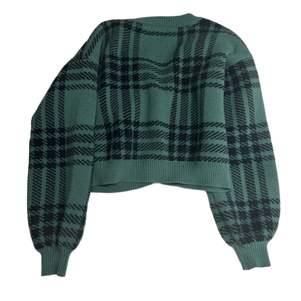 Hollister cropped sweater